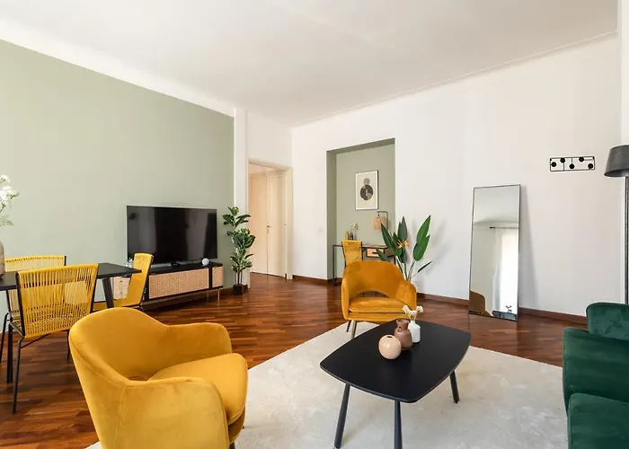 Prestigious Apartment At The Vatican